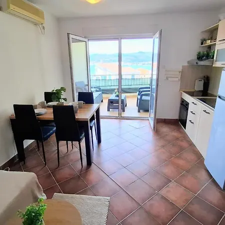Antonija In Okrug Gornji Apartamento *