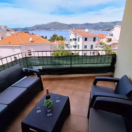 Apartamento Antonija In Okrug Gornji *