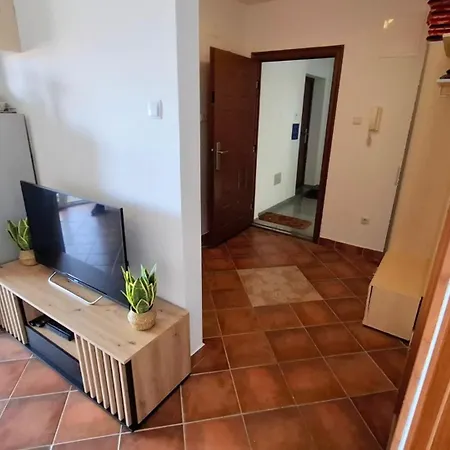 Apartamento Antonija In Okrug Gornji *